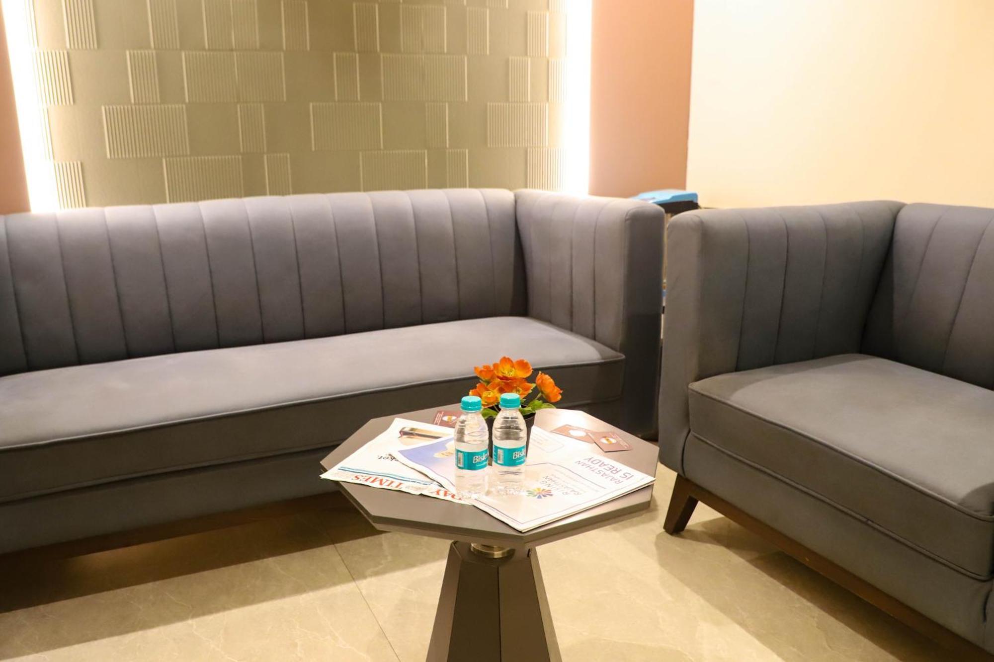 Hotel Aura Inn Airoli ,Digha Navi Mumbai Extérieur photo