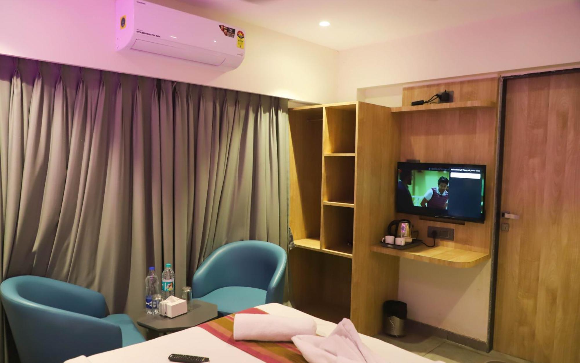 Hotel Aura Inn Airoli ,Digha Navi Mumbai Extérieur photo