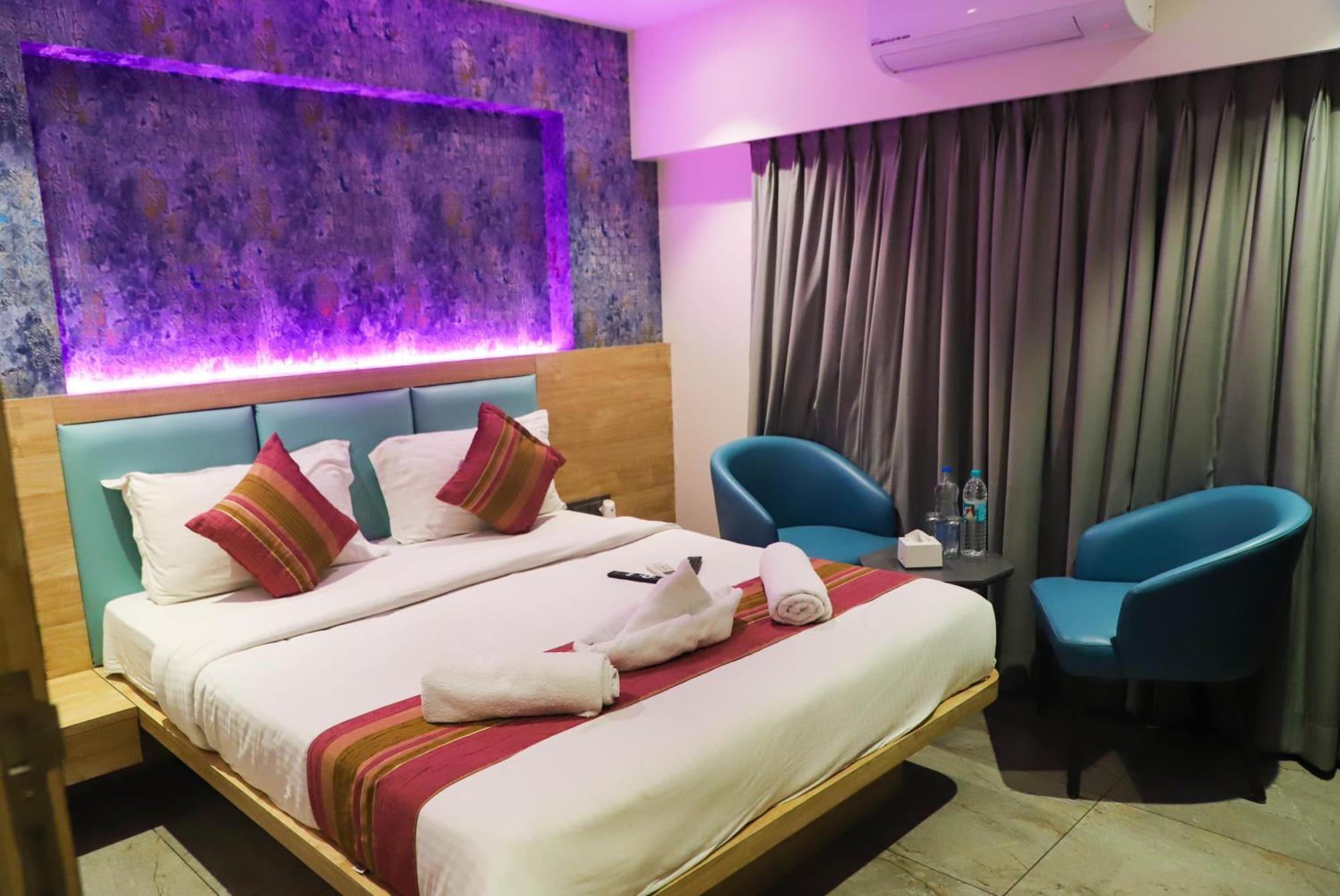Hotel Aura Inn Airoli ,Digha Navi Mumbai Extérieur photo